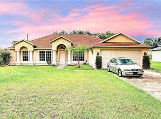658 Colchester Ave, Deltona, FL 32738