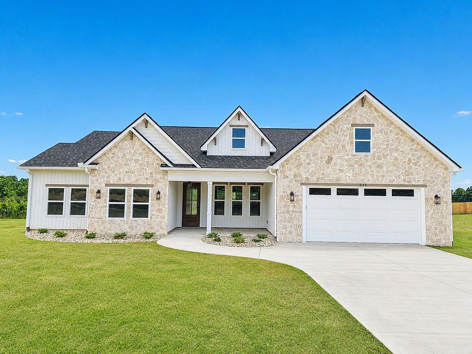 1st image of 211 Artisan Dr