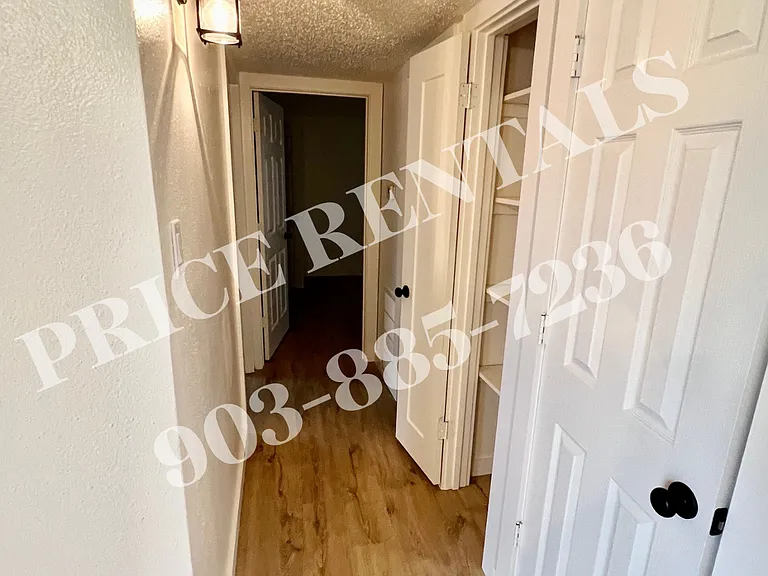 201 W Spence St #6-A — Photo 6