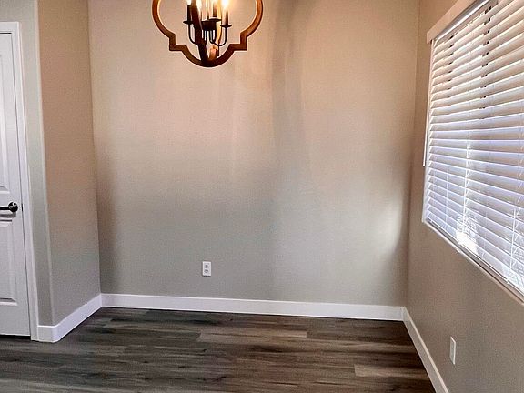 5th image of 8008 W PIONEER Street