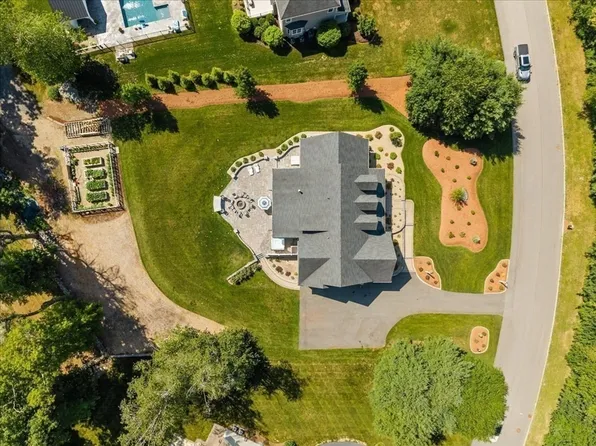 59 Ninas Way, Raynham, MA 02767