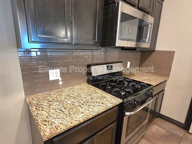2301 Starwood Way — Photo 4