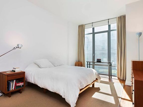 4th image of 57 Reade St APT 3B