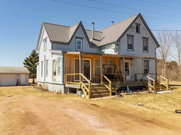73 Mills Rd, Advocate Harbour, NS B0M 1S0