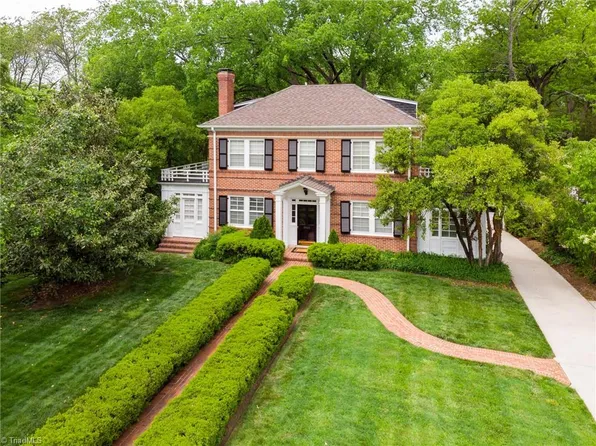 2608 W Market St, Greensboro, NC 27403