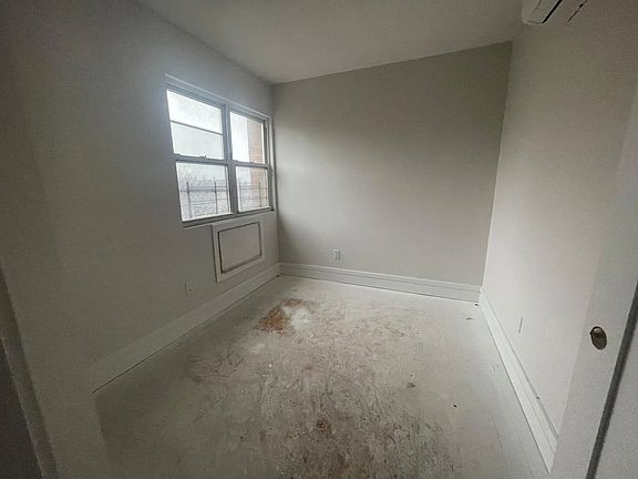 4th image of 466 Saratoga Ave