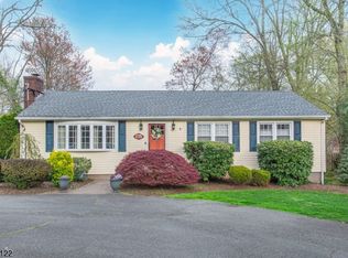 135 River Rd, East Hanover, NJ 07936