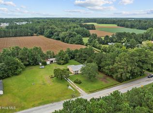 195 Queens Creek Road, Swansboro, NC 28584