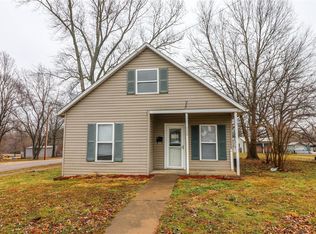 602 S Vandervoot St, Desloge, MO