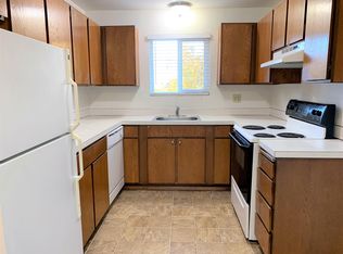 3700 California Ave SW #11, Seattle, WA 98116