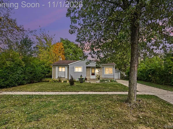 1063 Desoto Ave, Ypsilanti, MI 48198