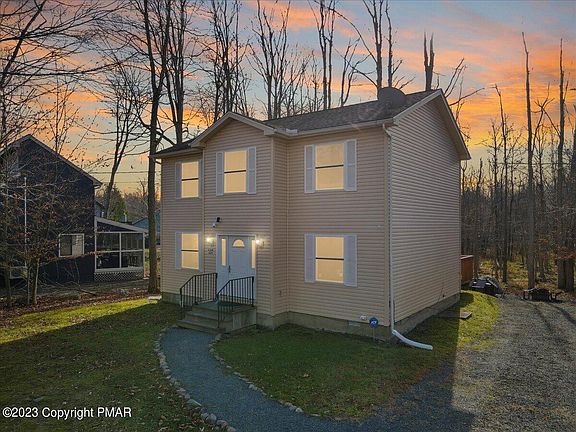 5th image of 629 W Country Place Dr