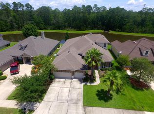2344 Country Side Dr, Fleming Island, FL 32003