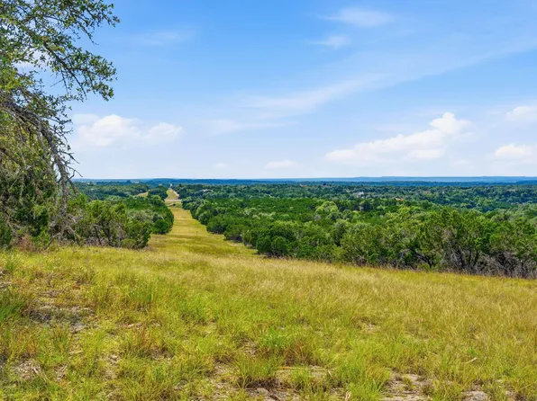 3230 W Fitzhugh Rd, Dripping Springs, TX 78620