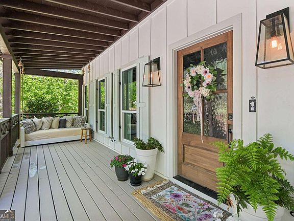 4th image of 16605 Westbrook Rd