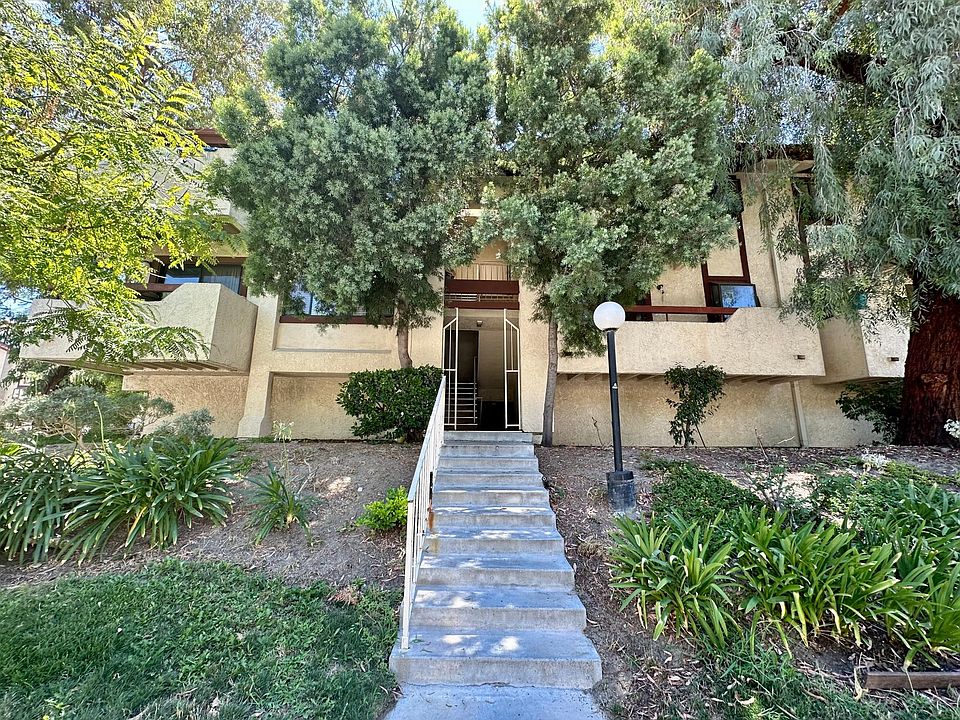 1st image of 27929 Tyler Ln Unit 750