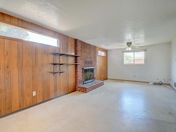 4th image of 2608 General Chennault St NE