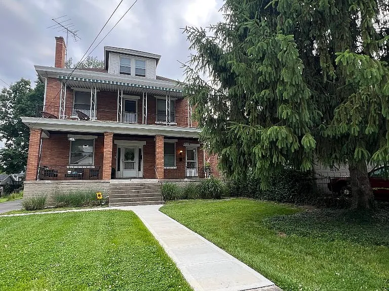 2253 Madison Ave — Photo 2