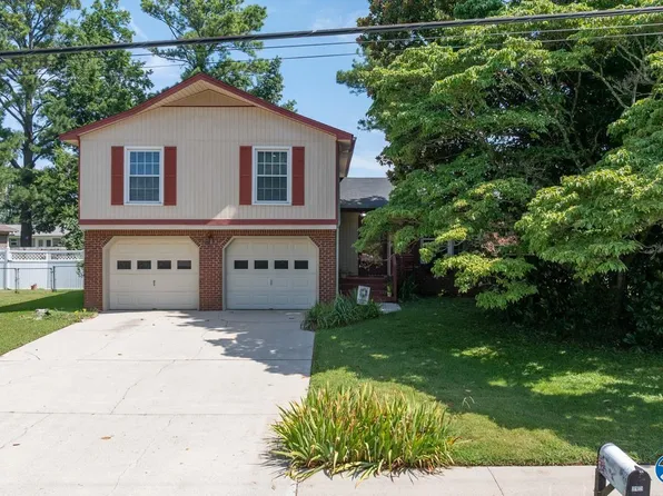 2103 Bideford Dr SW, Huntsville, AL 35803