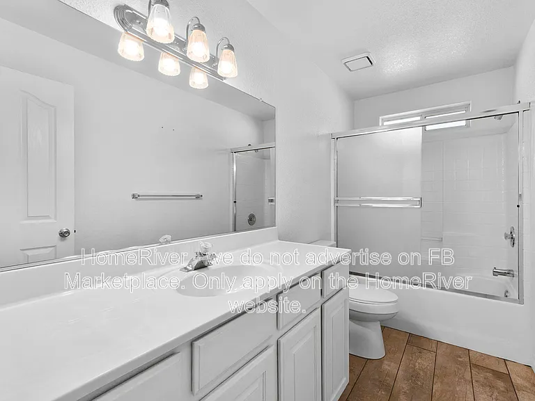 1697 Cardinal Dr — Photo 10