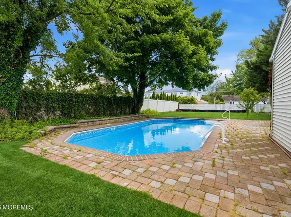 11 Girard Avenue, West Long Branch, NJ 07764