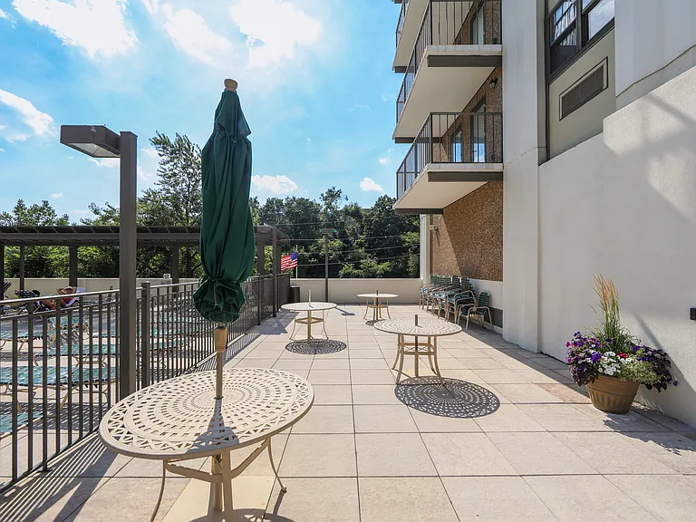 250 Gorge Rd #29E — Photo 20