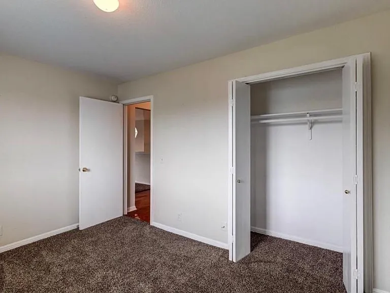 16712 Hamilton Point Cir — Photo 25