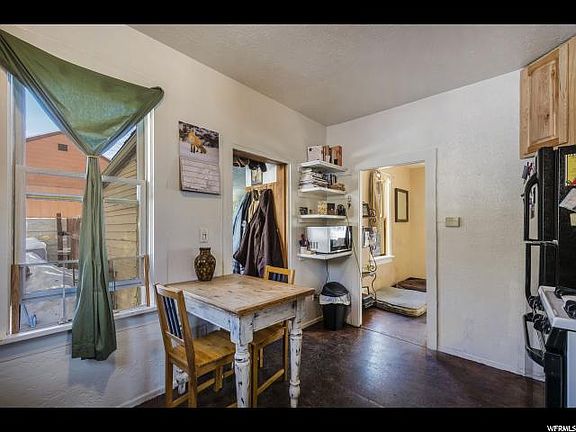 5th image of 1062 Park Ave #13&14