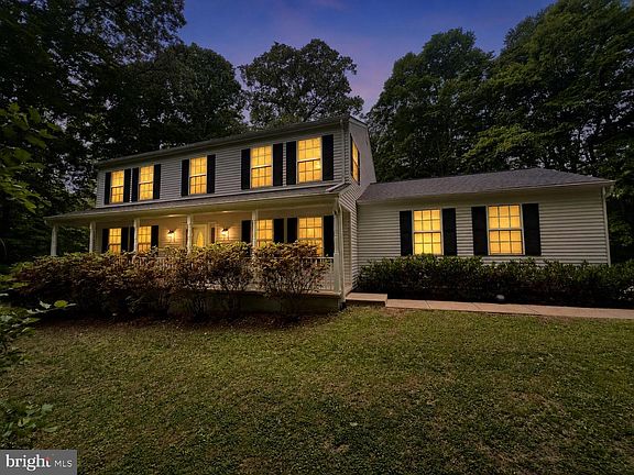2nd image of 8200 Sycamore Cir