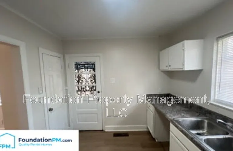 2143 Vollintine Ave — Photo 4