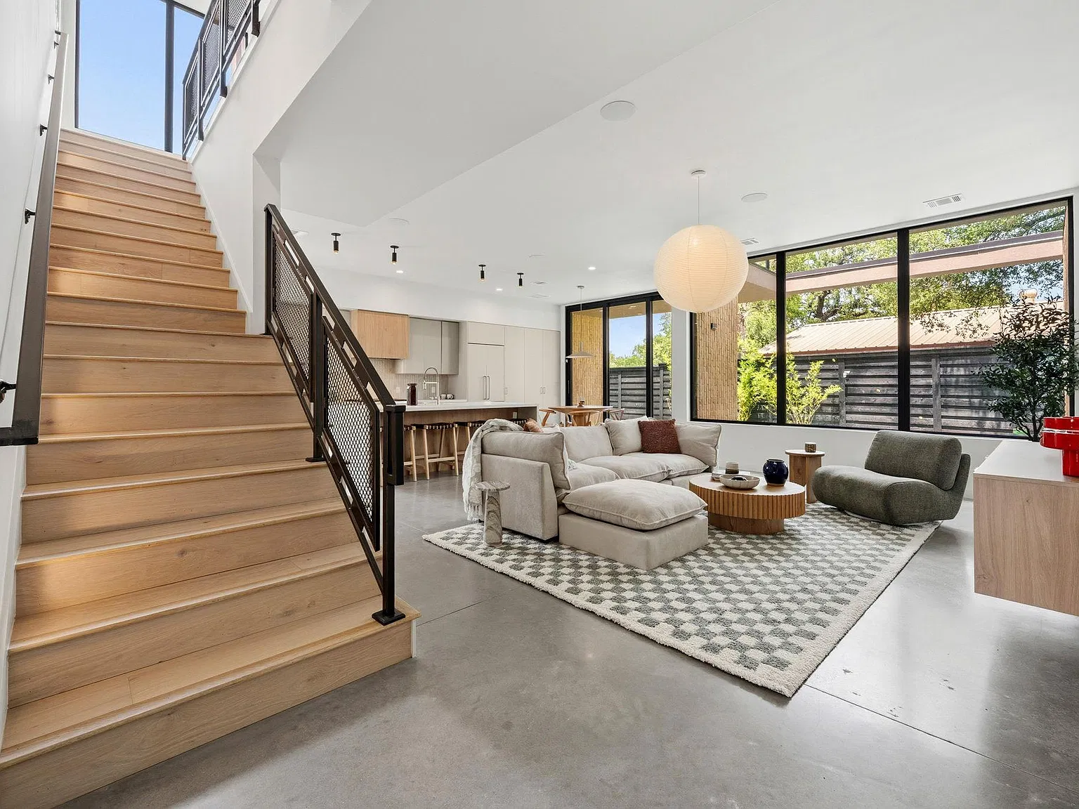 1403 Barton Hills Dr — Photo 4
