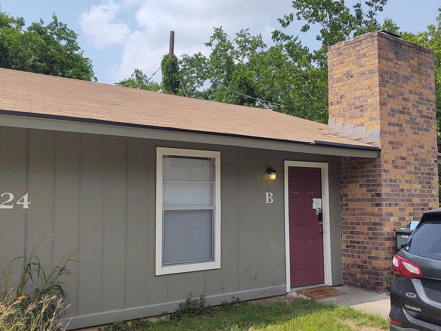 624 Mill Street — Photo 2