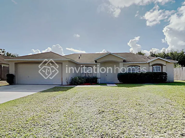 2983 Foxboro Cir — Photo 1