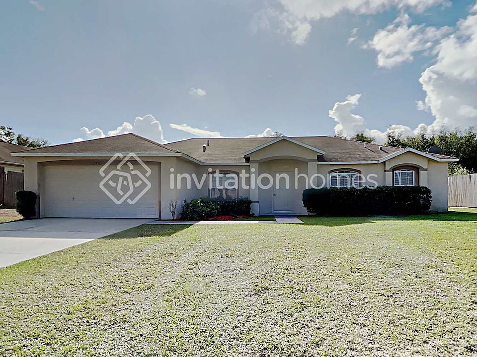1st image of 2983 Foxboro Cir