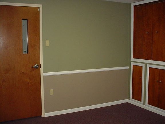 2nd image of 114 E Main St Ste B