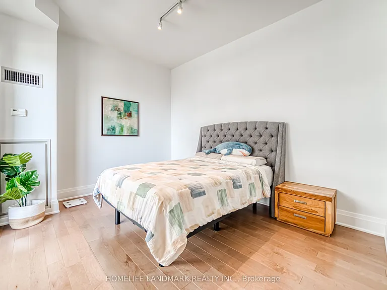35 Hayden St #2701 — Photo 20