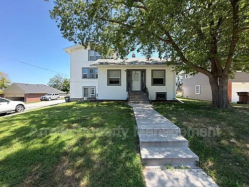 3502 S 51st St #3 Photo 1 3502 S 51st St #3 Photo 1