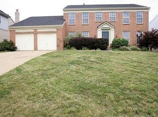 9988 Voyager Ln, Cincinnati, OH 45252