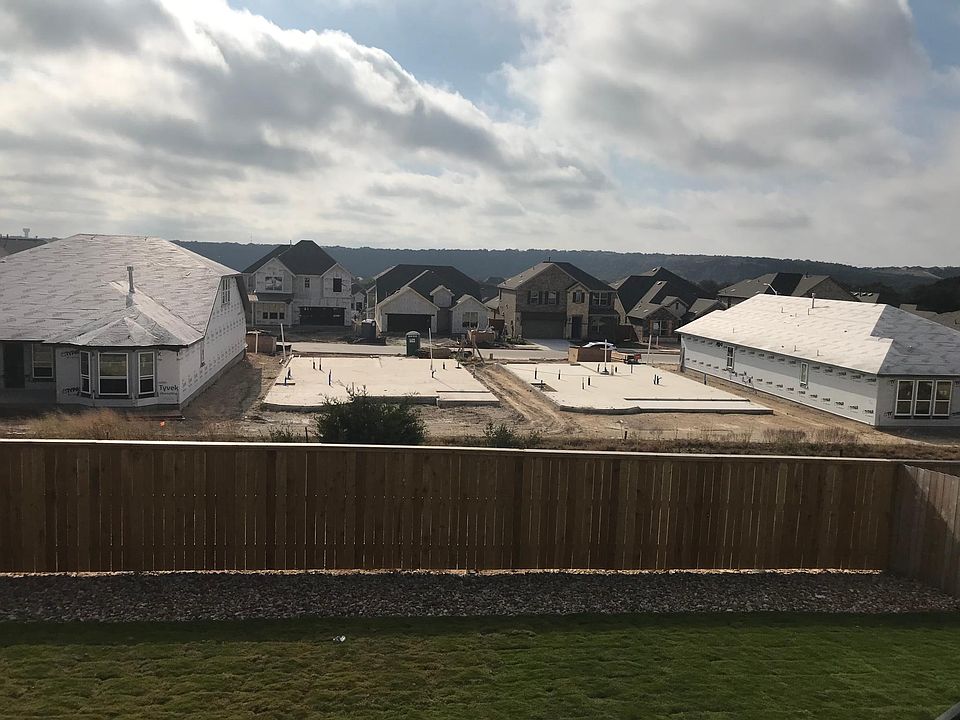 2nd image of 516 Panzano Dr