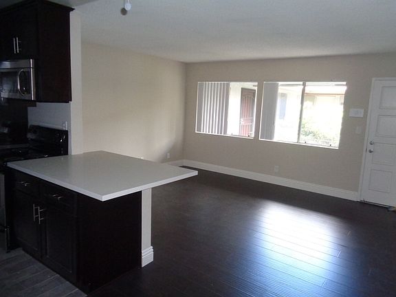 4th image of 359 Obispo Ave APT 15