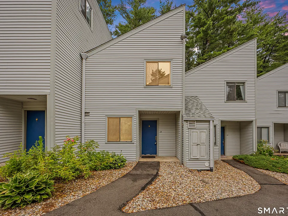 5 Staunton Ct #B