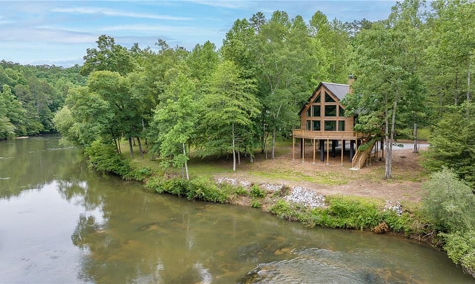 1st image of 275 River Cliff Dr