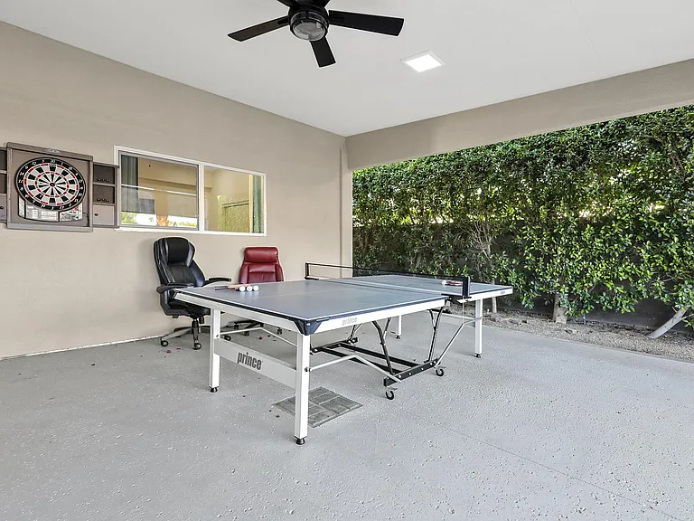 725 S Mountain View Dr — Photo 33