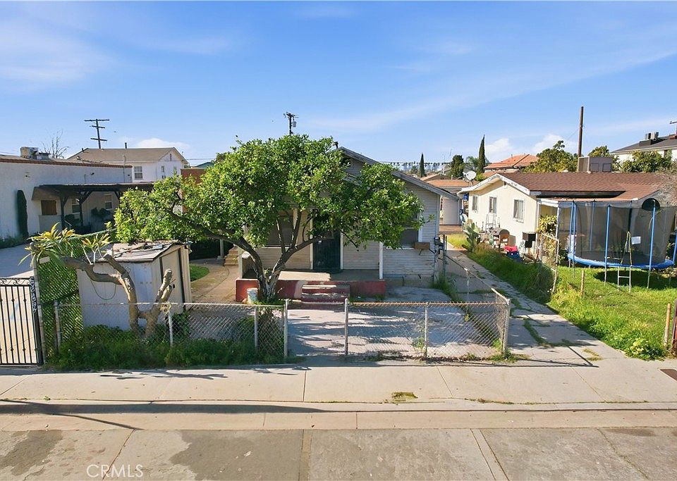 1st image of 1123 S Kern Ave