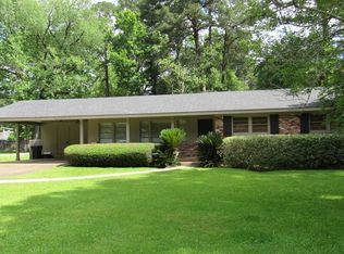 1228 Robbins St, Meridian, MS 39305