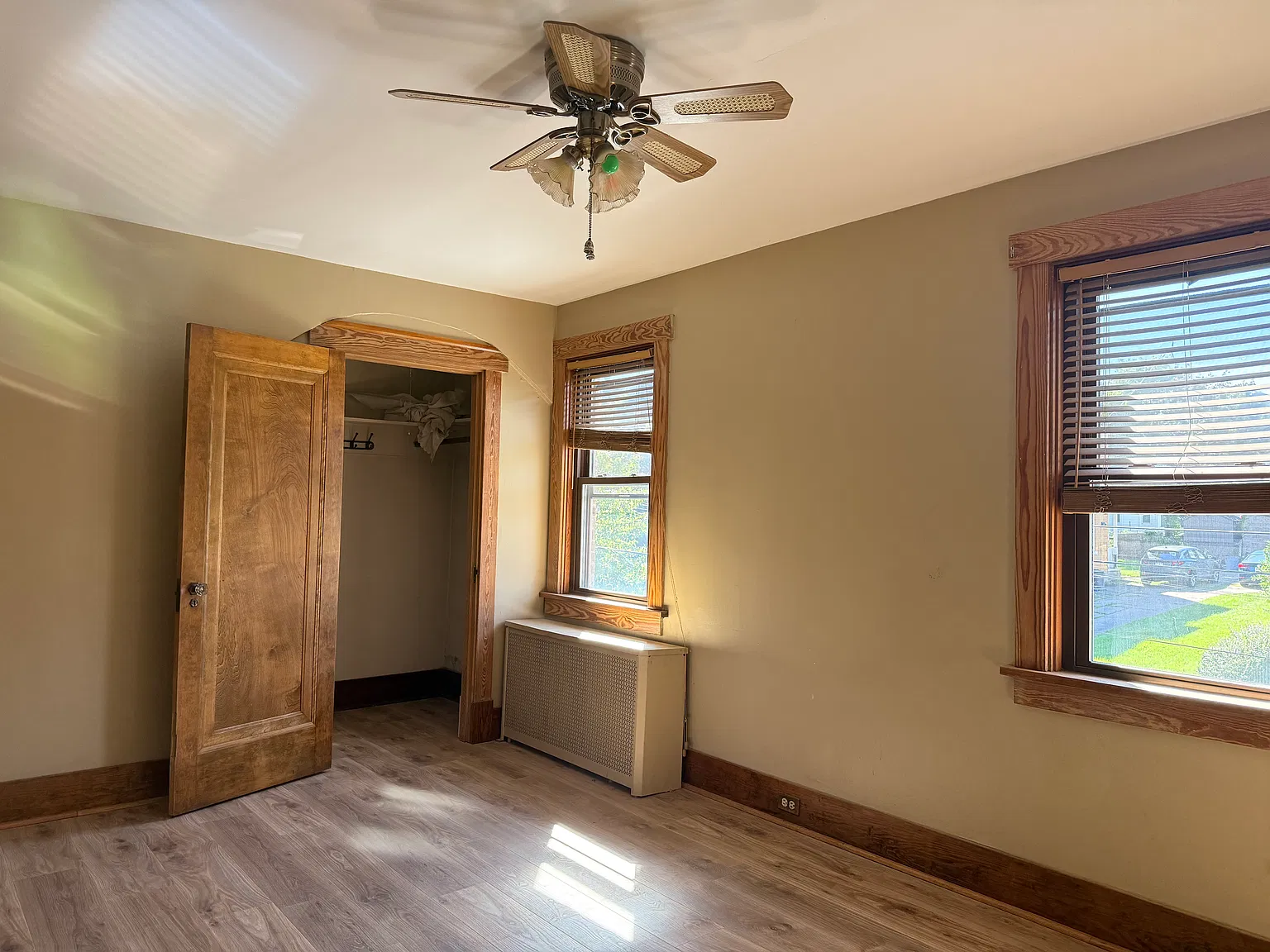 3 bed, 1.5 bath, 1452 sqft, $1,750 — Photo 4