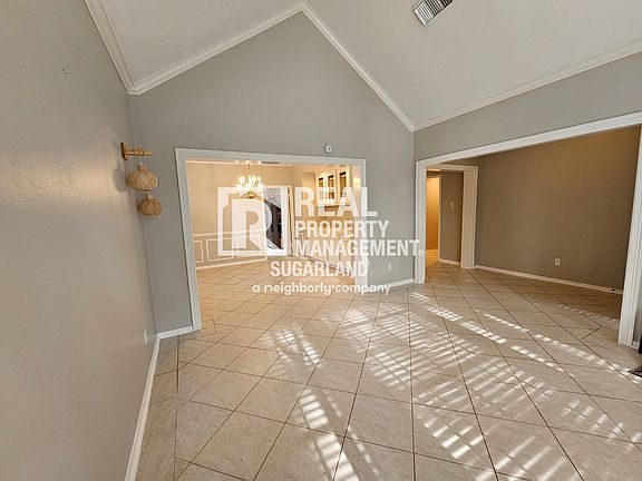 2nd image of 4803 Rebel Ridge Dr