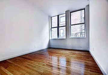 Rented by Urbane Brokerage