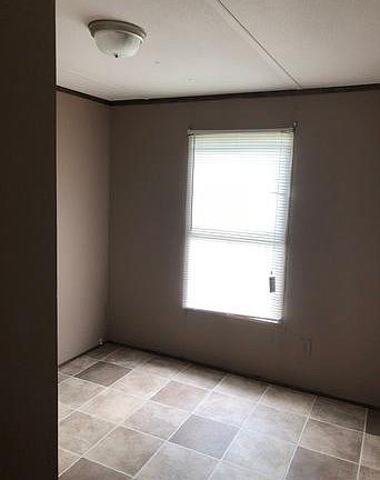4th image of 33 Lydia Hills Ln