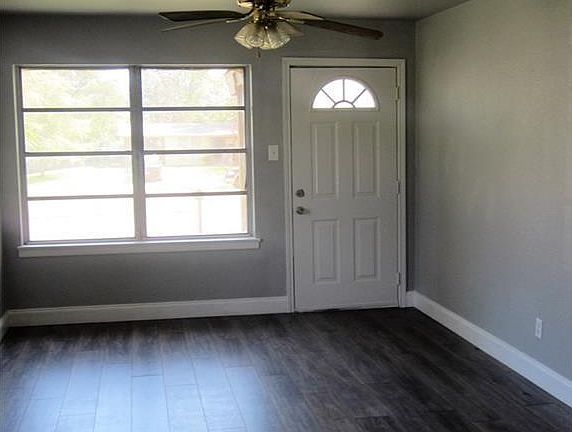4th image of 508 E Vista Dr